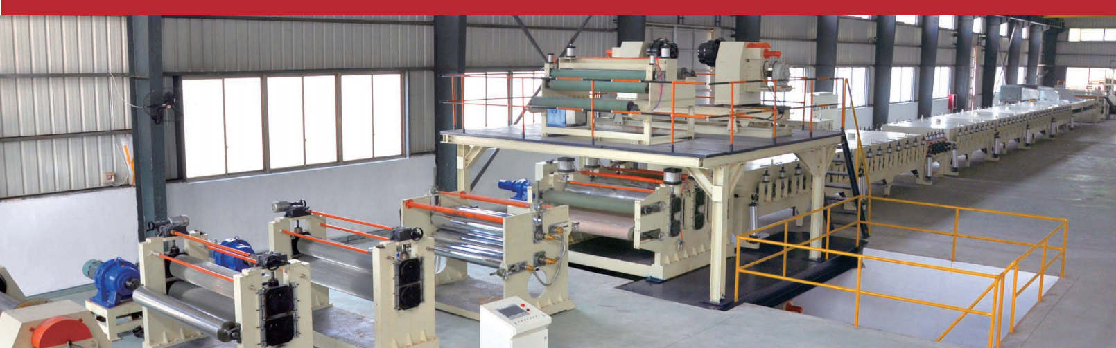 Produksjonslinje for korrugert komposittpanel av aluminium